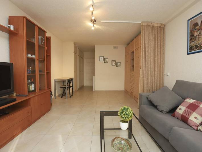 Gîte pour 4 personnes, avec terrasse et piscine à Salou - 4