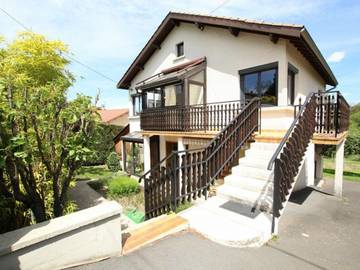 Gîte pour 4 personnes, avec terrasse à Retournac