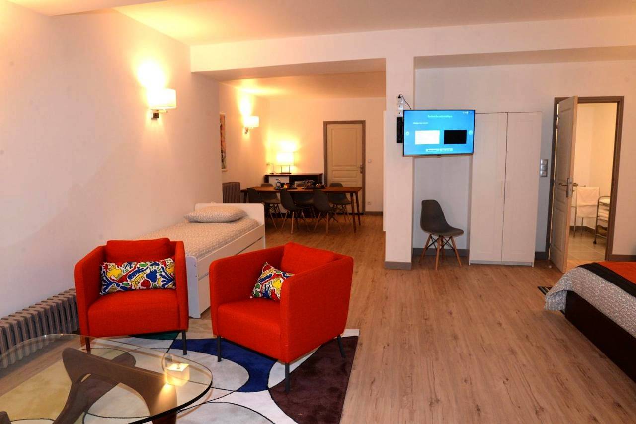 Appartement de vacances entier, Les Chambres Panda in Saint-Aignan, Région de Romorantin-Lanthenay