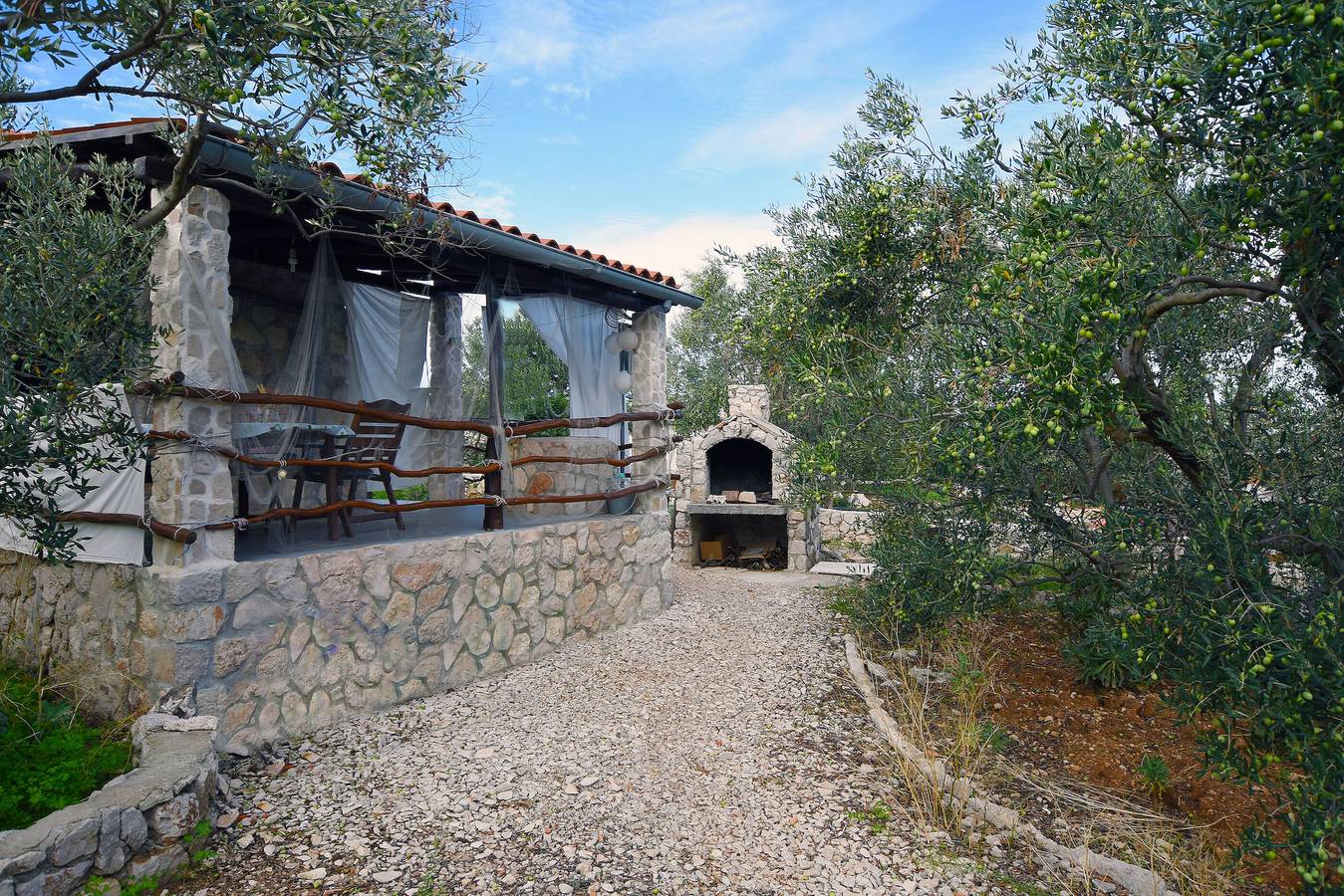 House Viola in Pasman