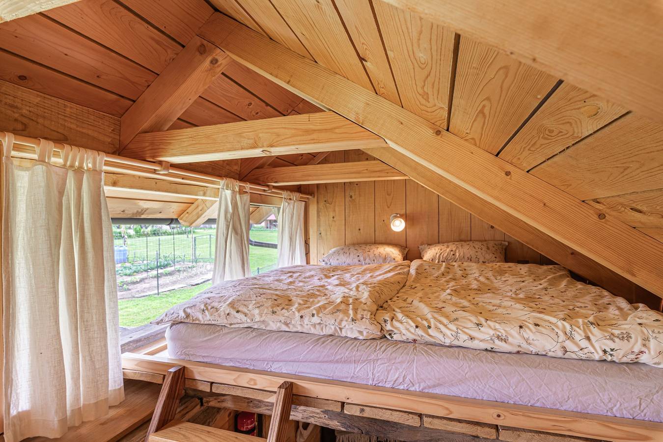 The Old Barn near Kolpa River in Möttling, Slowenien