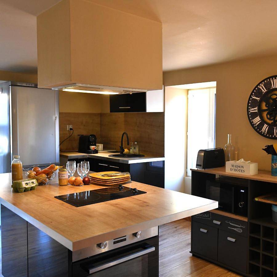 Two-Bedroom House in Séranon, Région de Cannes