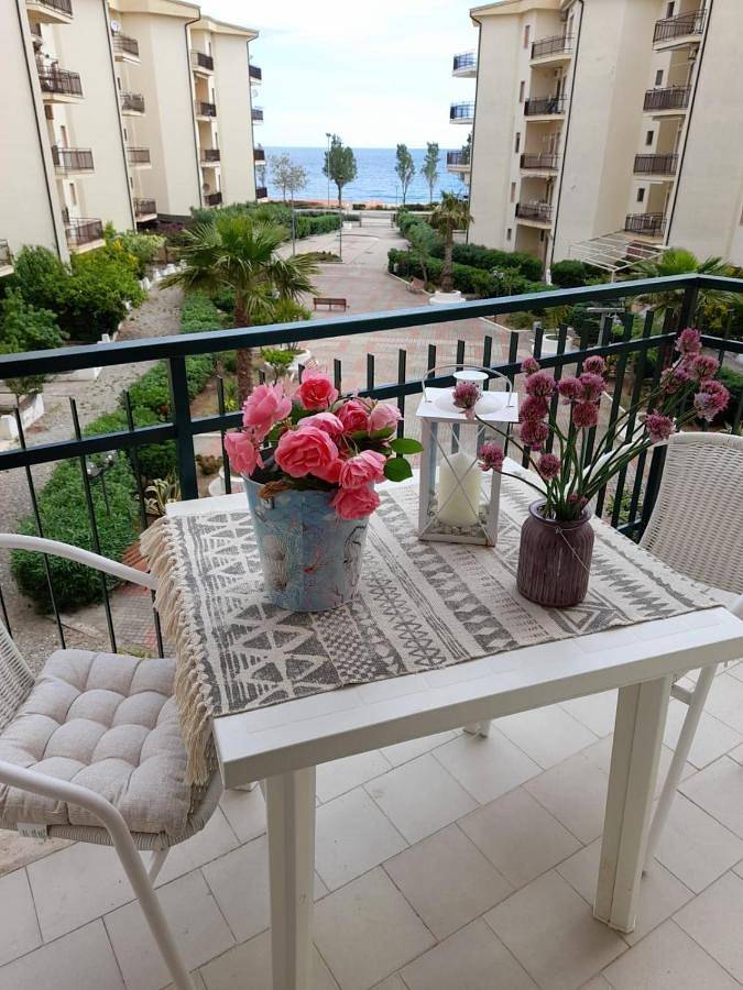 Ferienwohnung für 5 Personen, mit Balkon und Garten sowie Ausblick