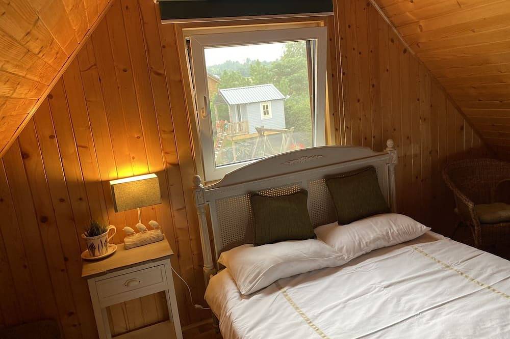 Cozy, Wooden Cabin \"Lawendowe Zacisze\"50 km from Gdansk,10 min from the beach in Krokowa