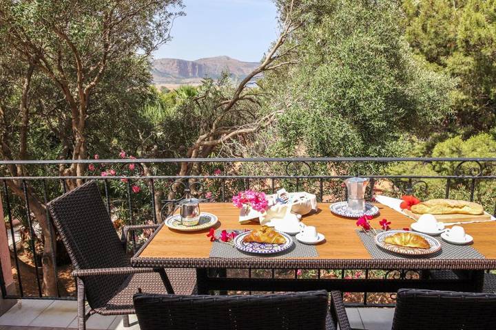 Chambre d’hôte pour 5 personnes, avec piscine ainsi que jardin et vue, animaux acceptés à San Vito Lo Capo - 4