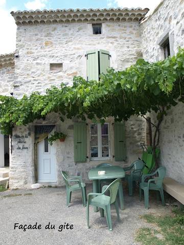 Gîte pour 4 personnes, animaux acceptés à Gras