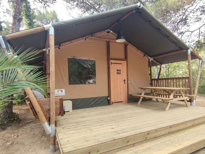 Camping para 2 personas, con piscina en Pals