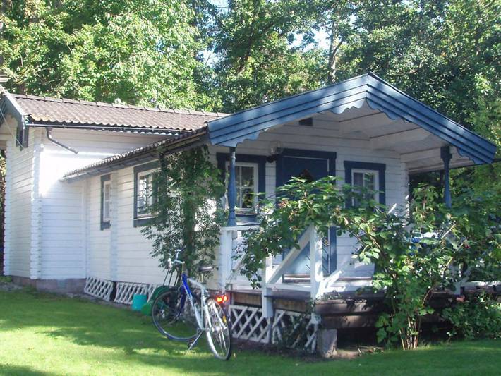 Ferienhaus für 3 Personen, mit Terrasse und Garten in Västervik