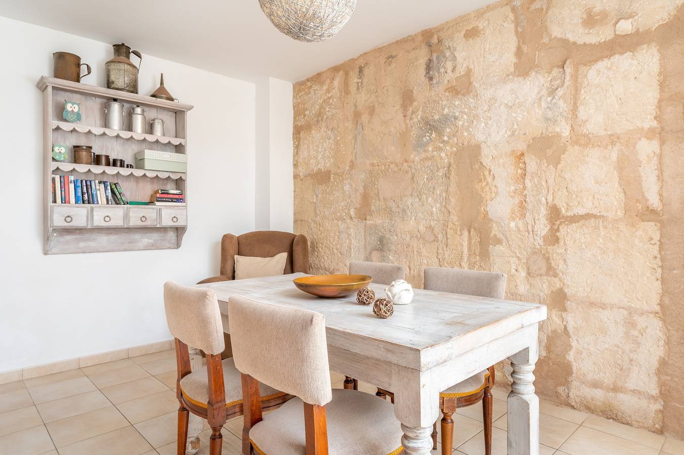 Holiday Home 'Ca Na Francesca' with Mountain View, Wi-Fi and Air Conditioning in Pollença Town, Pollença