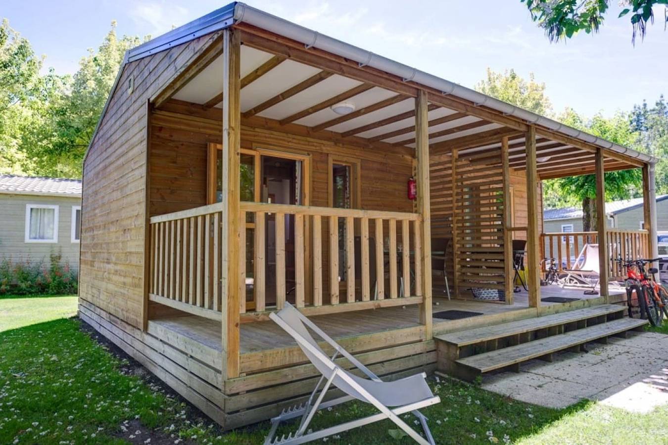 Chalet 4 étoiles - Piscine  - eehgeb in Coulon, Région de Niort