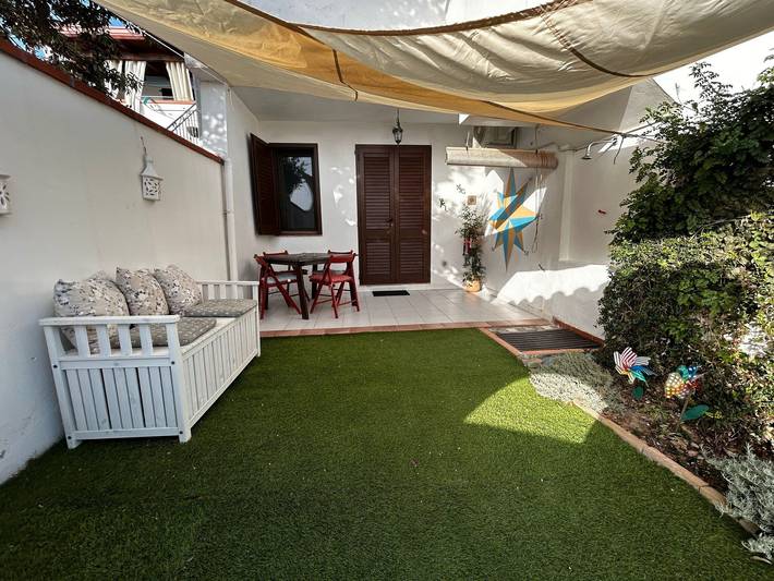 Casa vacanza per 4 persone, con giardino in Sant'Antioco