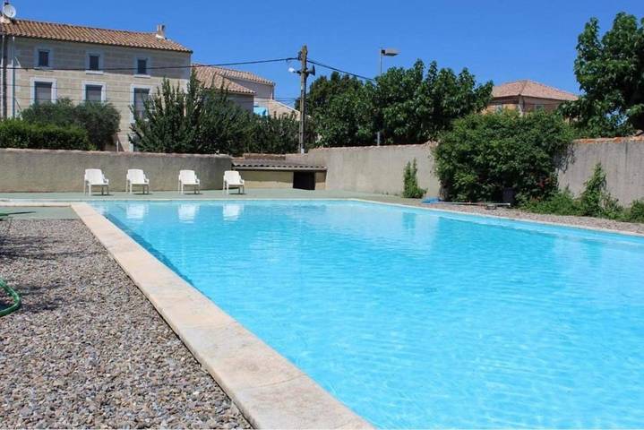 Location de vacances pour 6 personnes, avec piscine ainsi que vue et terrasse à Cruscades - 4