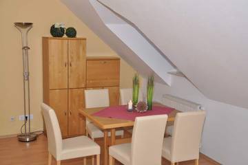 Ferienwohnung für 6 Personen, mit Balkon in Großostheim