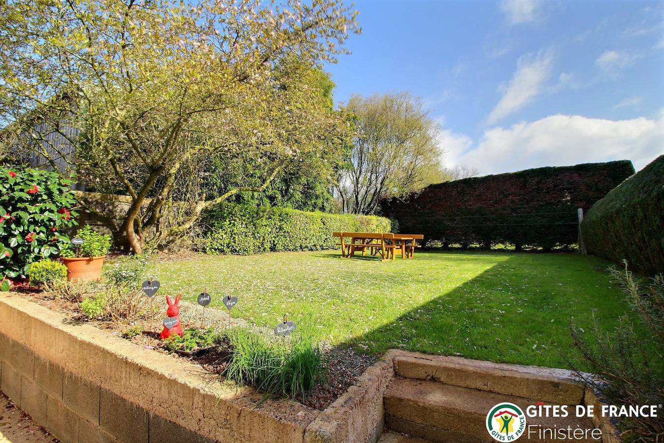 Coté jardin in Beuzec-Cap-Sizun, Quimper und Umgebung