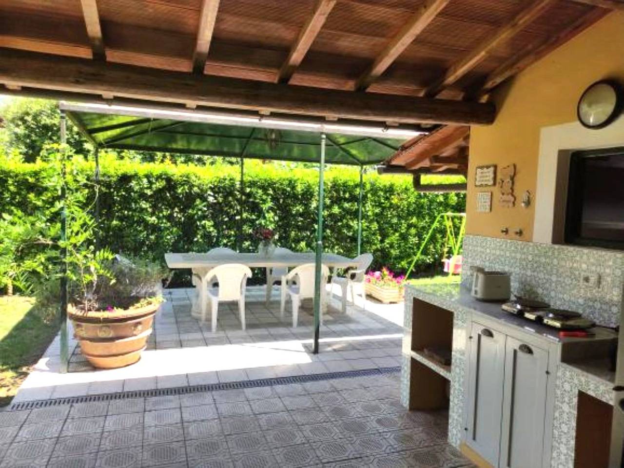 Villa mit schönem Gartne und Sonnenterrasse in Camaiore (Toscana), Riviera Toscana