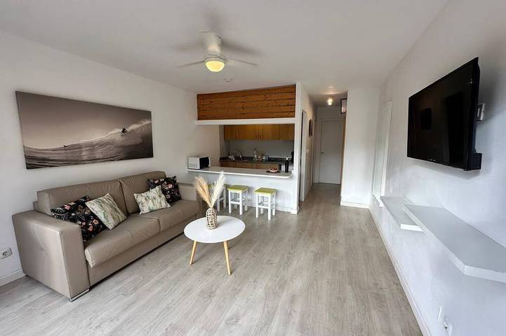 Apartamento de vacaciones para 3 personas, con jardín y piscina - 1