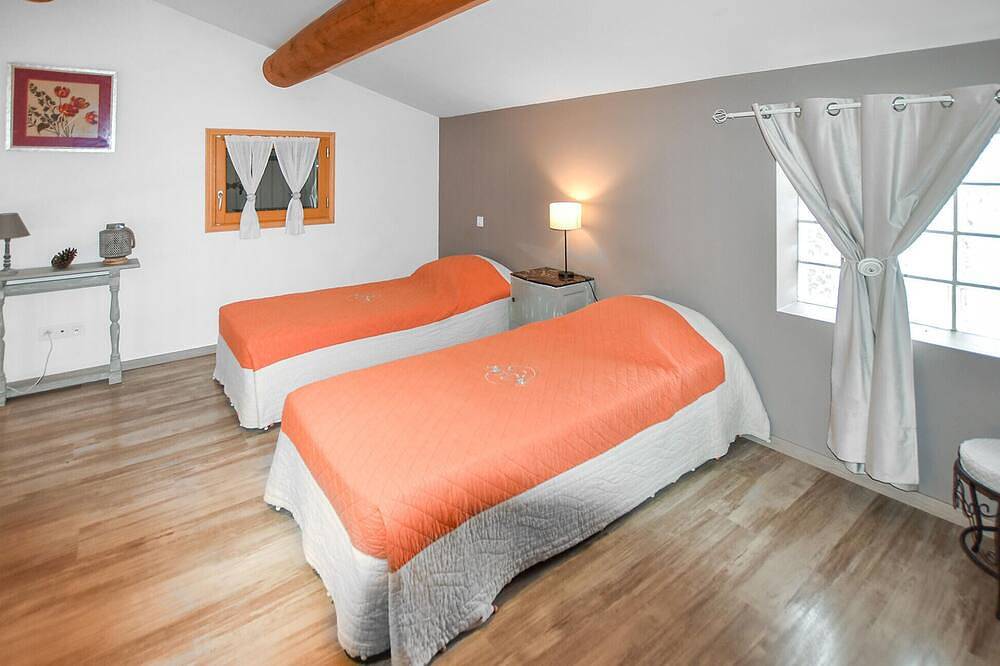 Maison avec piscine 1 in Mormoiron, Parc naturel régional du Mont-Ventoux