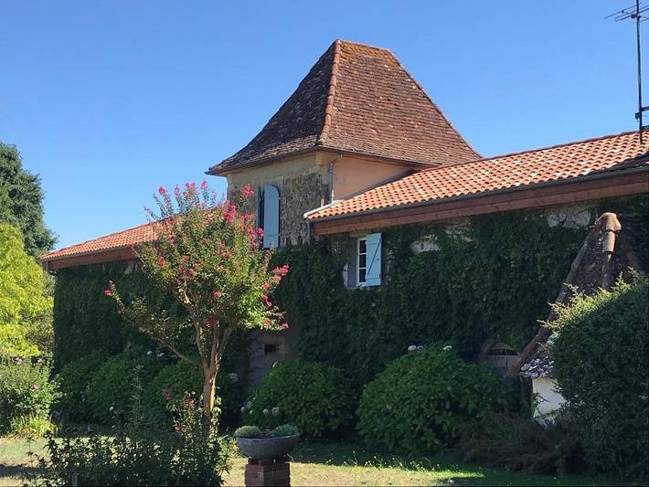 Gîte pour 6 personnes, avec jardin ainsi que jacuzzi et piscine à Gamarde-les-Bains - 2