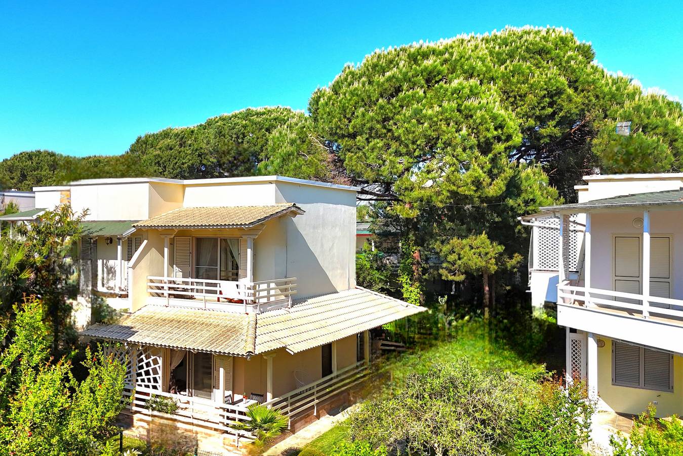 Lura 1 Holiday House 235 in Ishëm (fiume), Albania