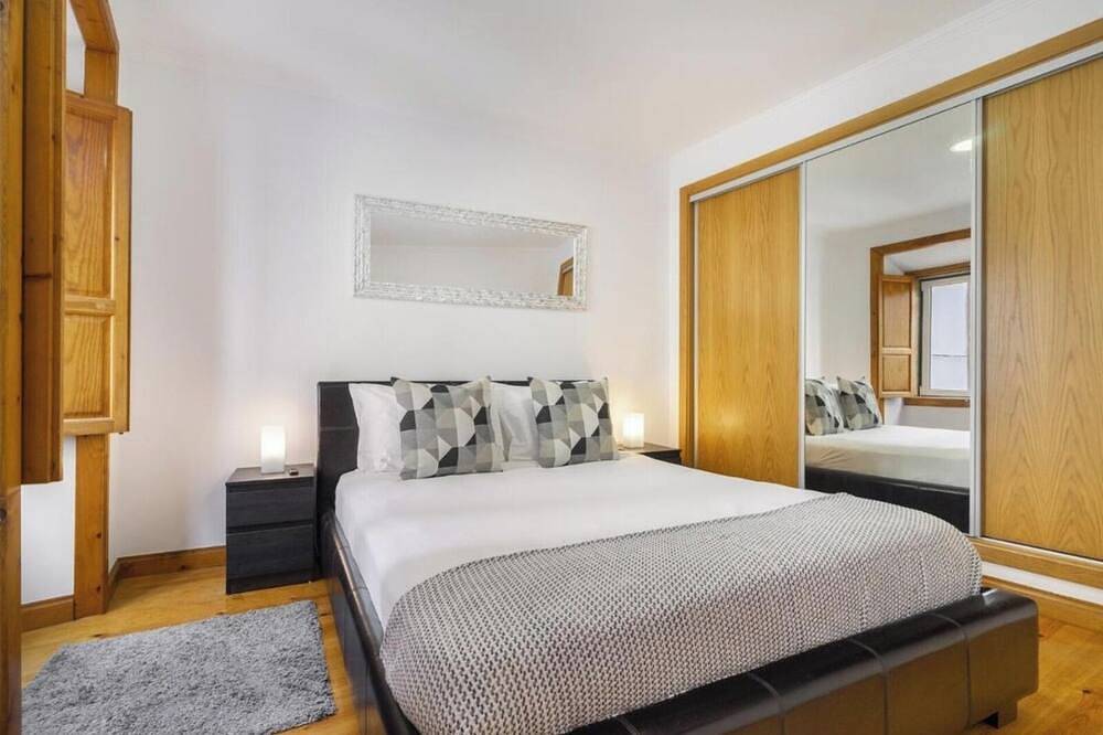 Holiday apartment in Lisbon from £267 per night