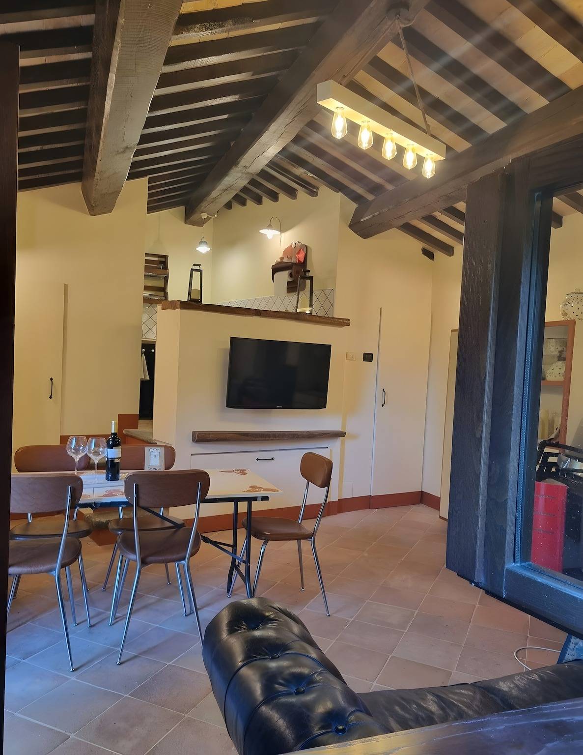Una casita en el bosque in Castelraimondo, Provincia de Macerata