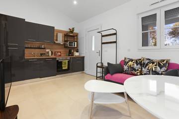 Studio für 3 Personen, mit Garten in Frejus