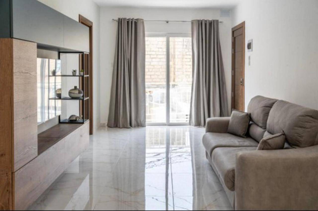 Appartement entier, Two-Bedroom Apartment in Gudja, Île de Malte