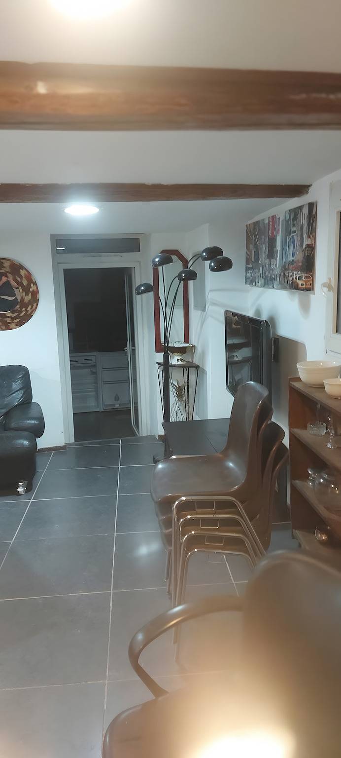 Apartamento entero, Apartamento 'Souplex' con Wi-Fi in Marsella, Marsella region