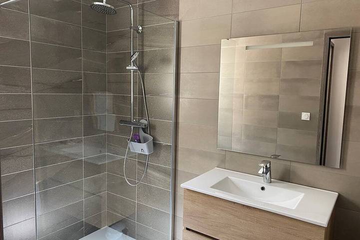 Ganze Wohnung, Superb T3 N°1 Garden level Apartment, swimming pool, terrace in Bastia, Cap Corse