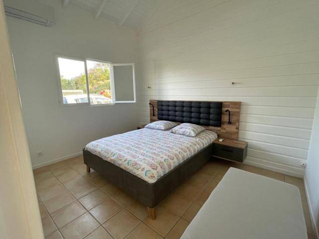 Location de vacances pour 6 personnes, avec vue et jardin dans Plage de Cluny - 2