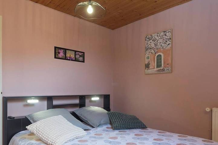 Location de vacances pour 7 personnes, avec Jardin à Valbonnais - 2