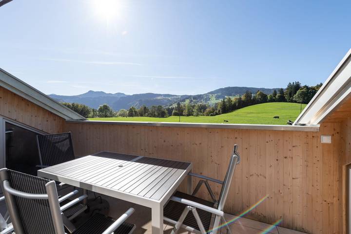 Ferienwohnung für 3 Personen, mit Balkon und Terrasse sowie Garten in Schwarzenberg