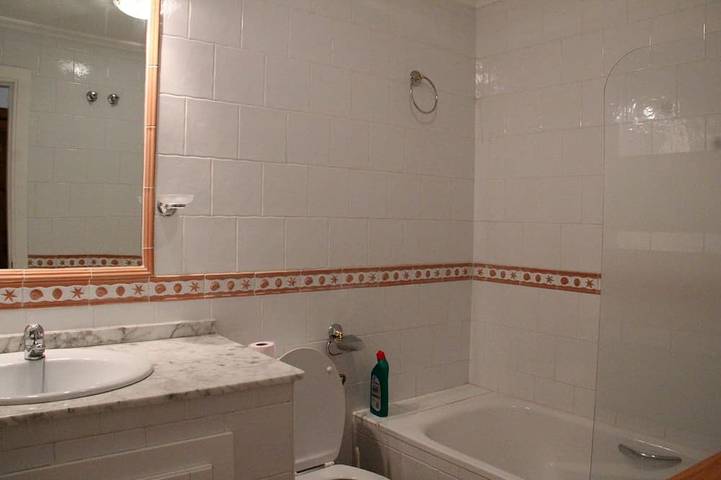 Ganze Wohnung, Perfect 2 Bed 2 Bath Apt In Villamartin Plaza, Pool, Golf and More! in Brisas y Golf, Orihuela
