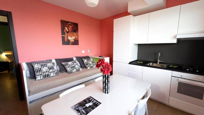 Location de vacances pour 2 personnes, avec jardin, adapté aux familles à Barletta - 4