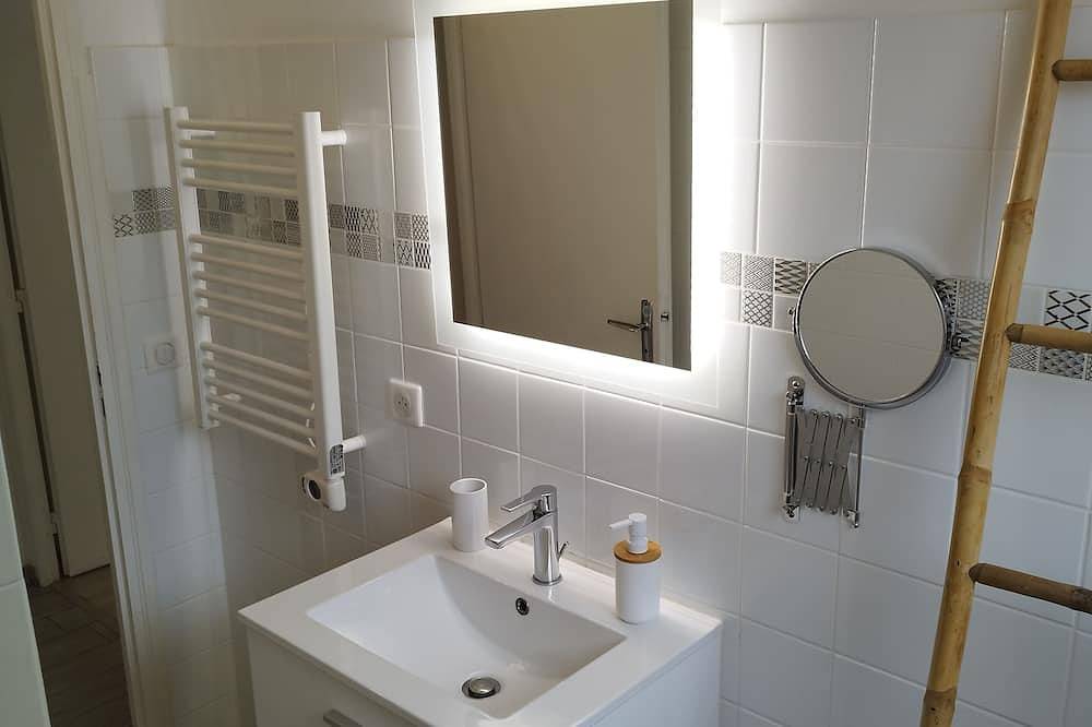 Appartement entier, Calme & lumineux à 5 Mn de la plage et des Albères in Côte Vermeille, Saint-André