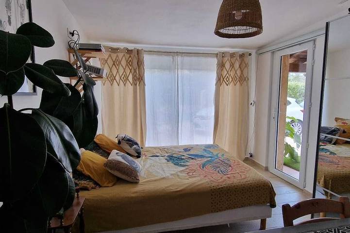 Chambre d’hôte pour 2 personnes, avec jardin et jacuzzi