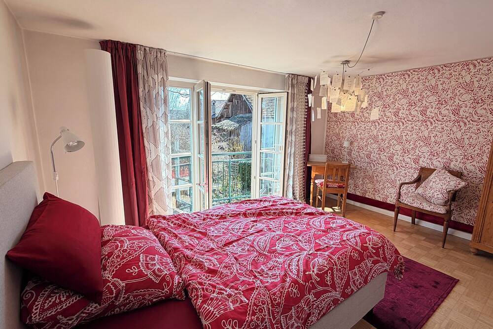 Ganze Wohnung, Charmante Ferienwohnung nahe Kloster Andechs und Ammersee in Andechs, Ammersee