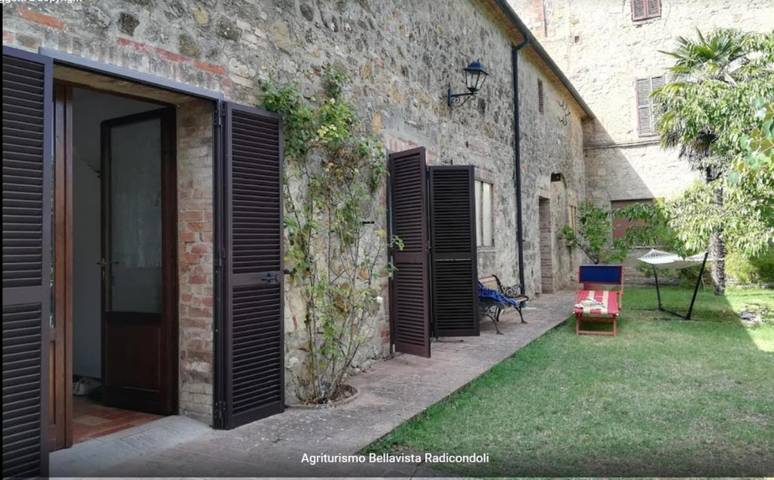 Gîte pour 8 personnes, avec jardin ainsi que vue et piscine, animaux acceptés à Radicondoli - 2