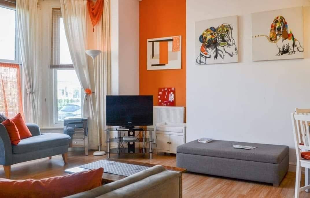 Entire holiday apartment, 1 Bed Studio Sleeps 4 - Seaside, Dog Friendly in Bridlington, East Riding of Yorkshire