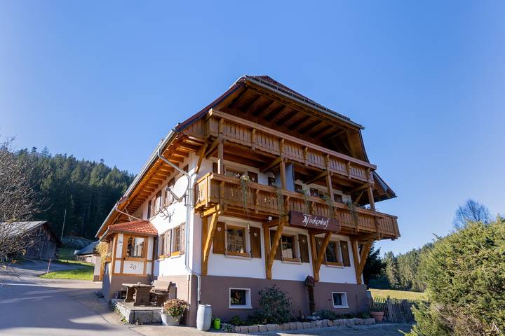 Pension für 2 Personen, mit Terrasse und Whirlpool sowie Garten und Sauna im Südschwarzwald