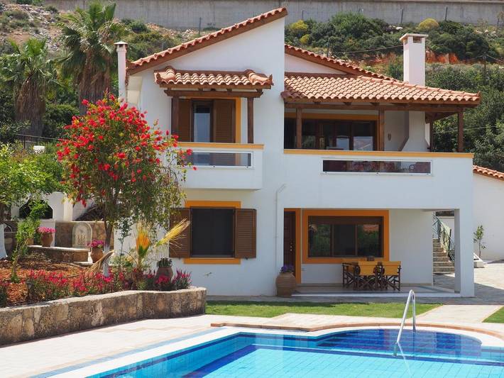Villa pour 4 personnes, avec piscine et jardin dans Malia - 3