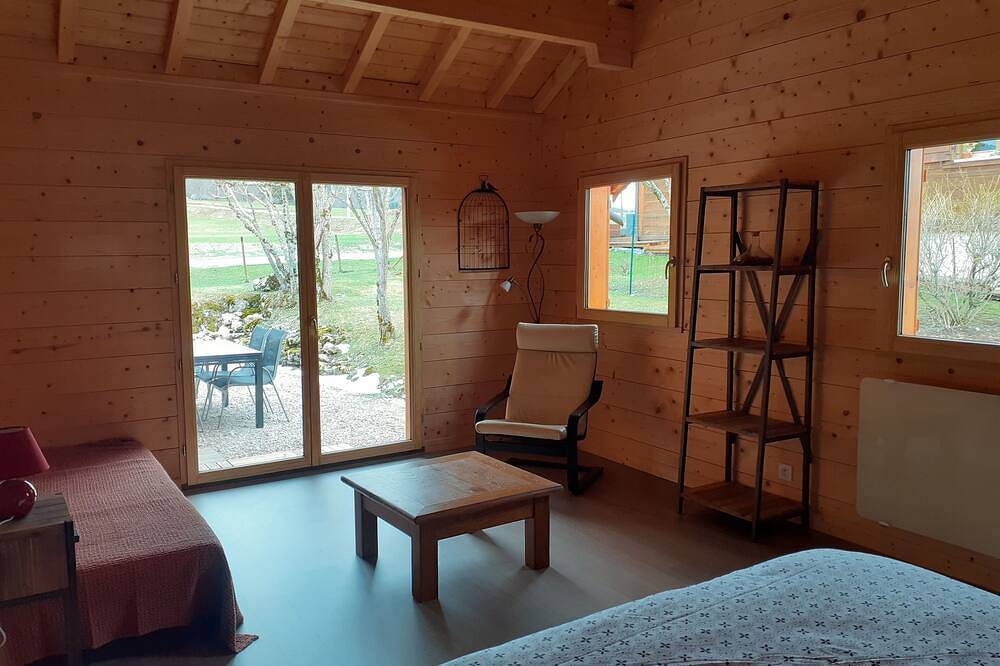 Les 7 Coeurs, cosy chalet in Val Foncine in Foncine-le-Haut, Parc naturel régional du Haut-Jura