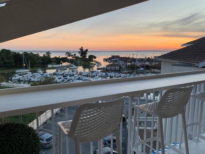 Appartement de vacances pour 4 personnes, avec balcon et vue
