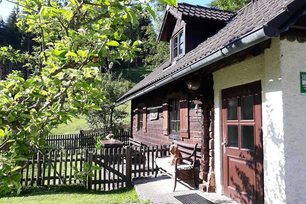 Umundum Hut, Austria in Teufenbach-Katsch, Murau (Kreischberg)