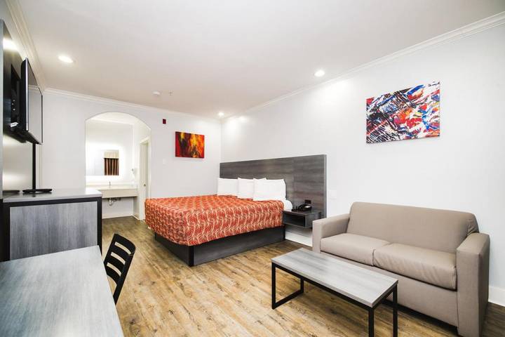 Apartamento para 2 personas, con jardín y jacuzzi en Houston