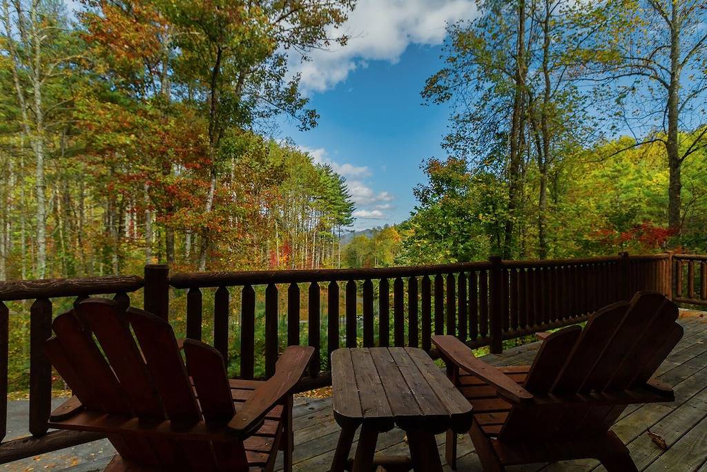 Black Bear Pond log cabin in Almond (North Carolina), Fontana Lake