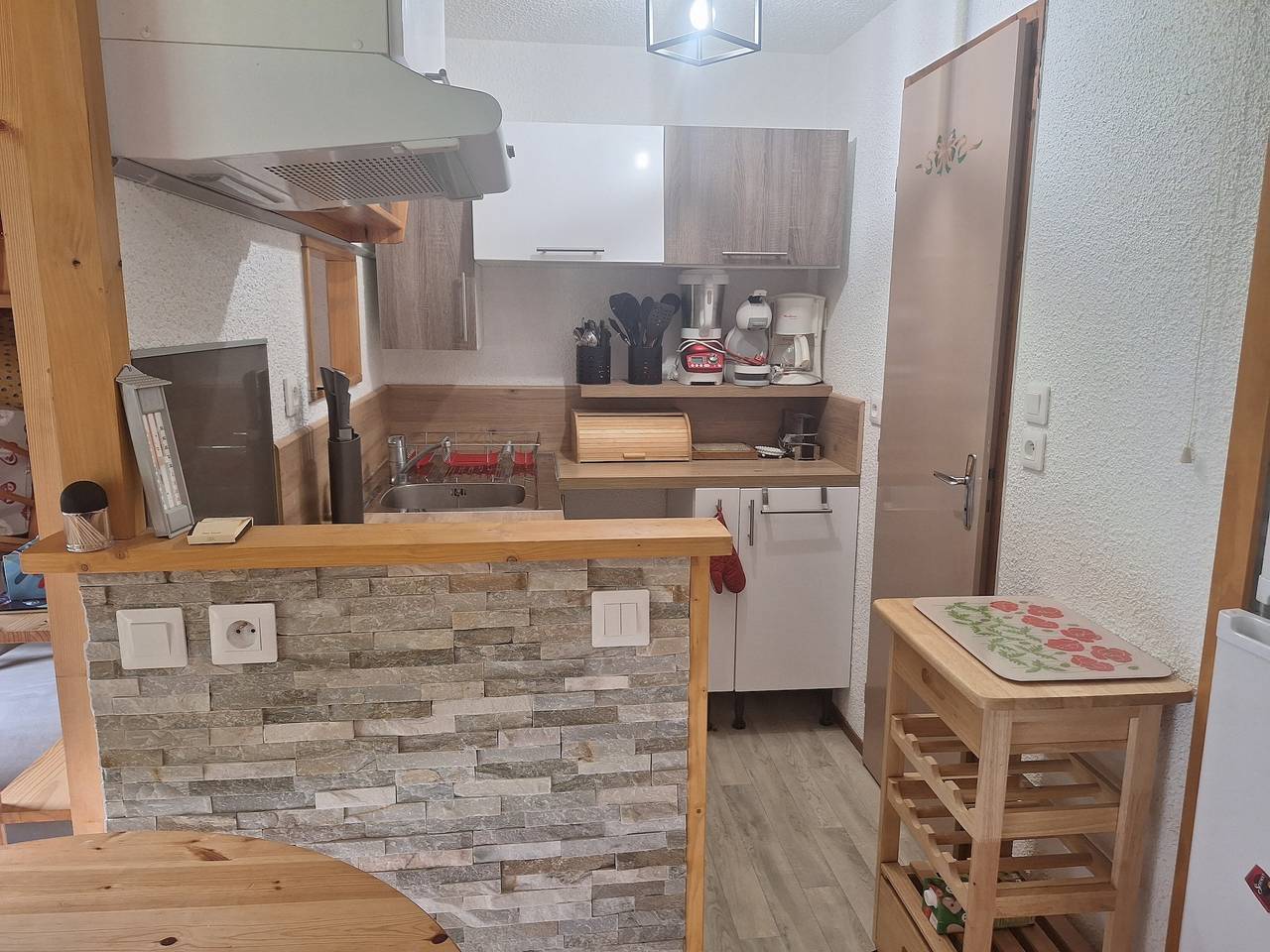 Ganze Wohnung, Appartement „Duplex Vue Montagne“ mit Bergblick, Balkon und Wlan in Abondance, Les Portes du Soleil