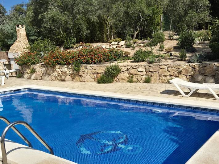 Gîte pour 8 personnes, avec terrasse et jardin, animaux acceptés