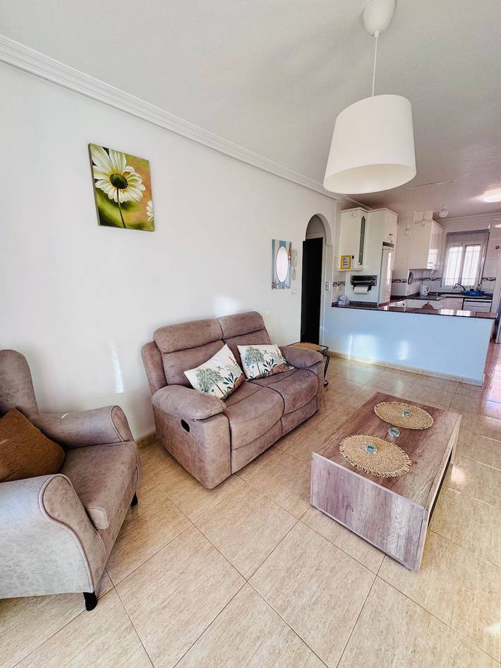 Entire apartment, Apartment 'Casa Sol Mar Menor' with Shared Pool, Balcony and Wi-Fi in Playa de Los Nietos (Cartagena), Cartagena