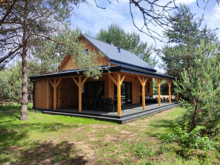 Domek letniskowy dla 12 osób, z sauna i widok oraz ogród i basen w Mazowsze